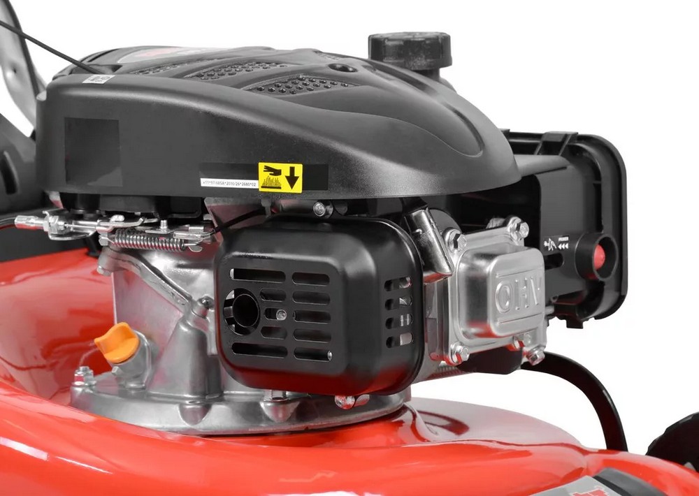 Bensindriven gräsklippare 46 cm, självgående - 139 cc Bensindriven gräsklippare 46 cm, självgående - 139 cc