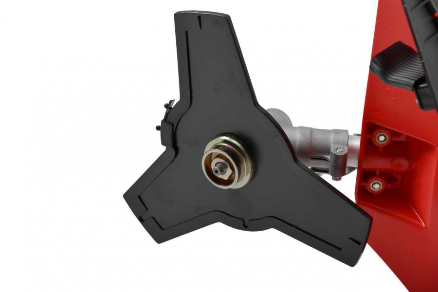 Bensindriven grästrimmer / röjsåg med justerbart skaft - 52cc Bensindriven grästrimmer / röjsåg med justerbart skaft - 52cc