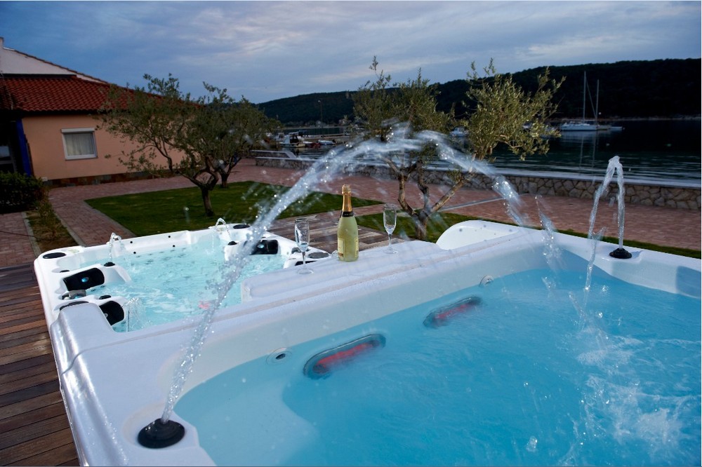 Swimspa/ Simspa