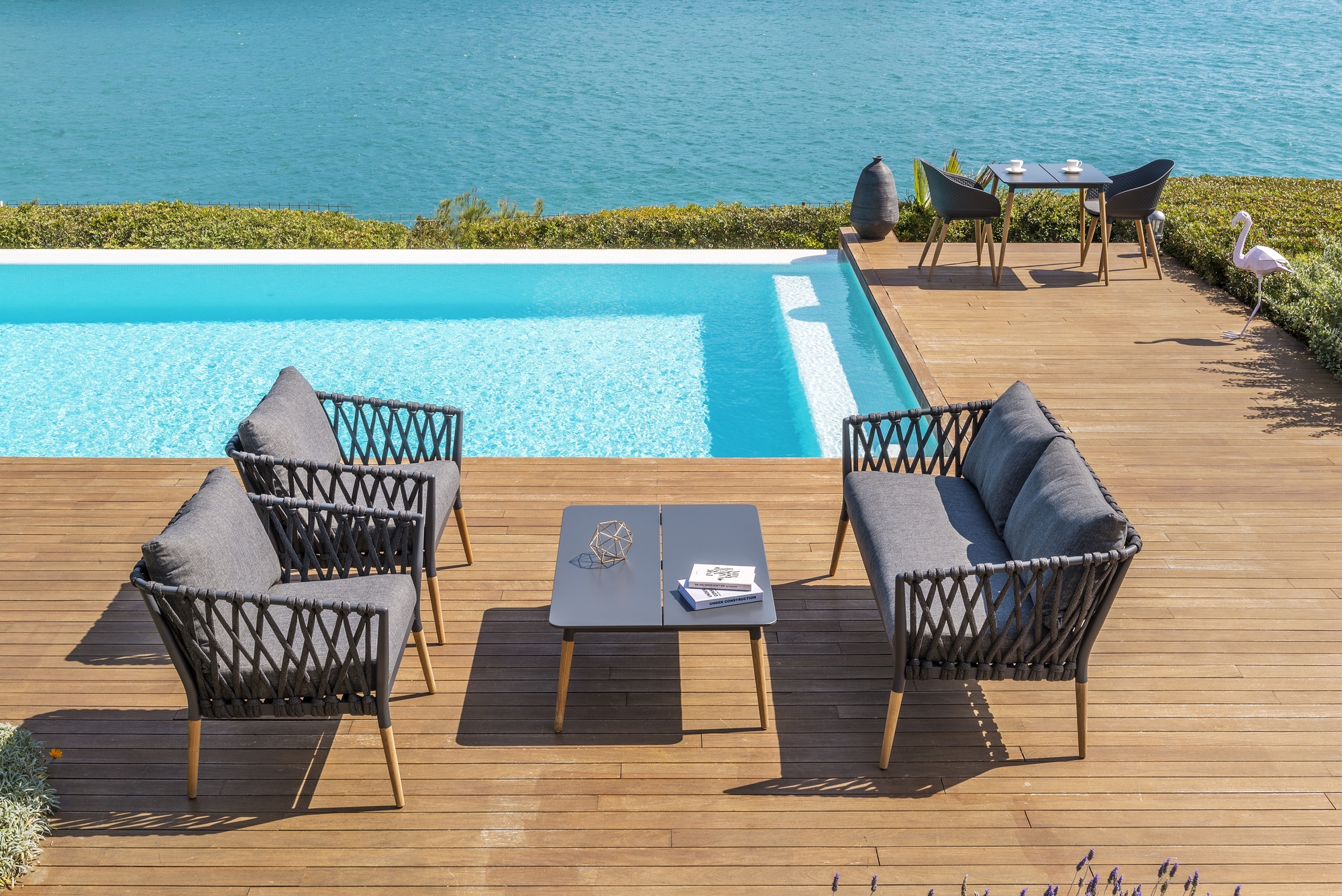 Lifestyle Garden utegrupp Ipanema med soffa, 2 st ftljer och soffbord - Gr / Teak / Olefin