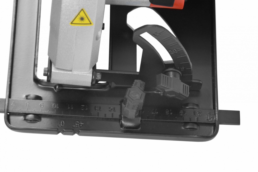 Cirkelsg med laser 210mm - 1800W