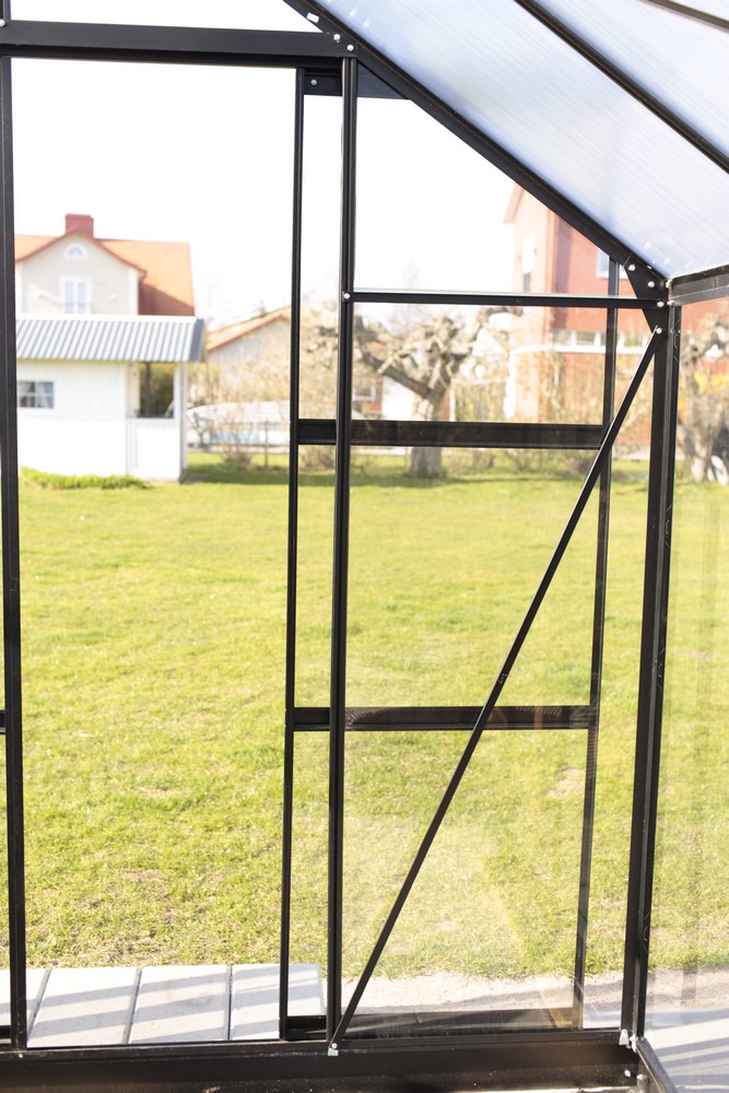 Växthus Saturnus 12,8 m² - Svart + Växthusrengöring Växthus Saturnus 12,8 m² - Svart + Växthusrengöring