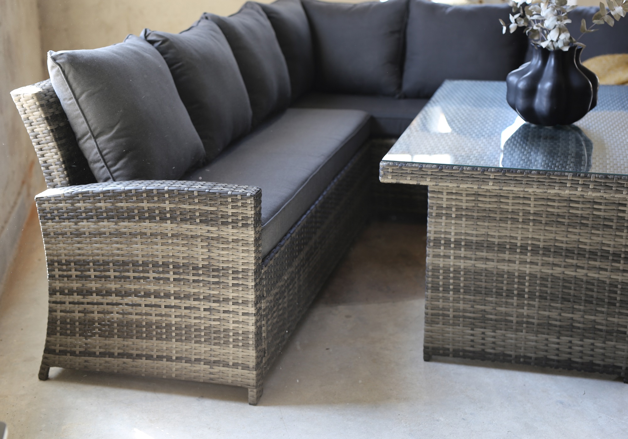 Kalmar - Soffgrupp med matbord Kalmar - Soffgrupp med matbord