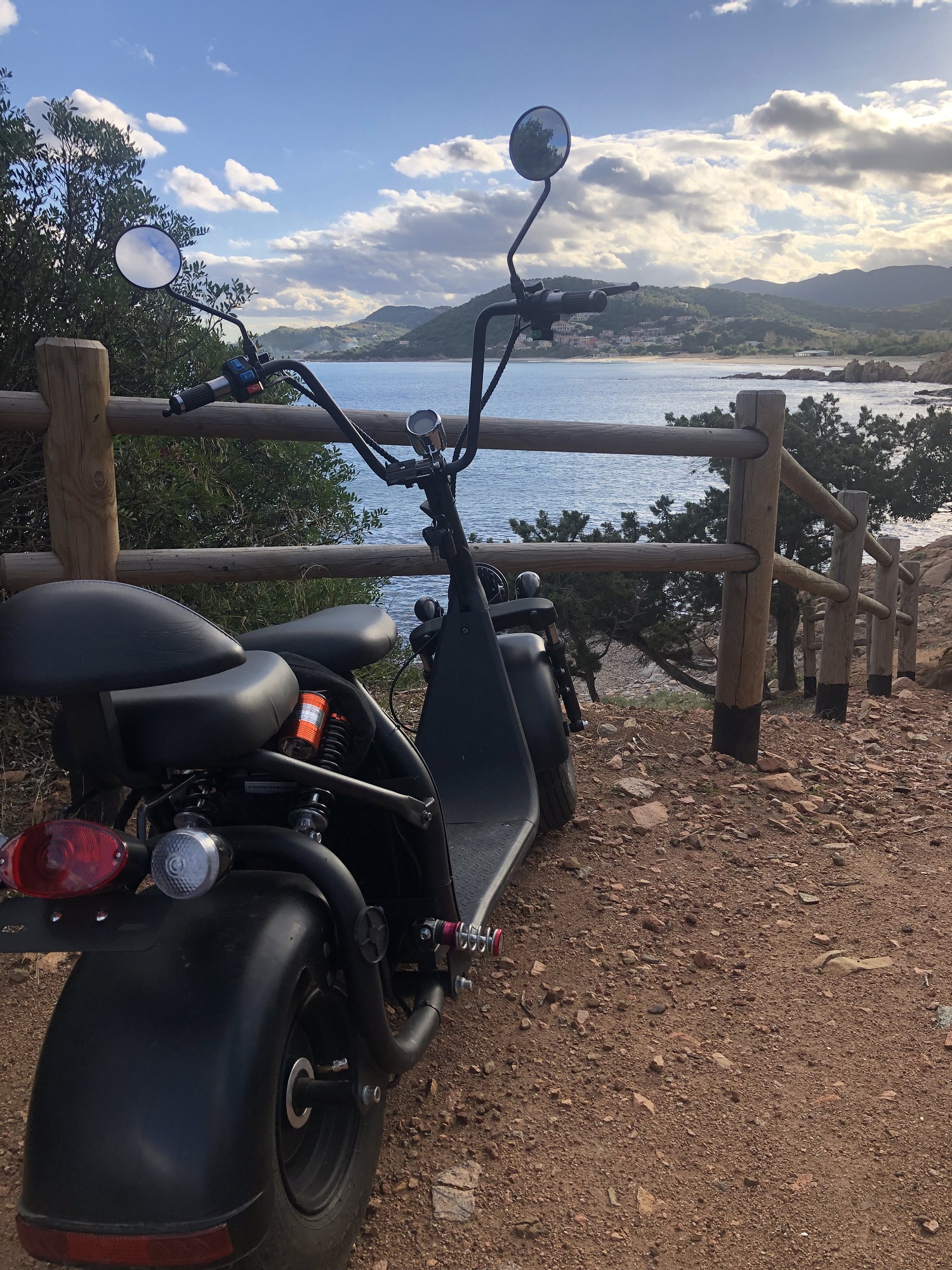 Elscooter Citycoco - Svart 1500W + Låskätting Elscooter Citycoco - Svart 1500W + Låskätting