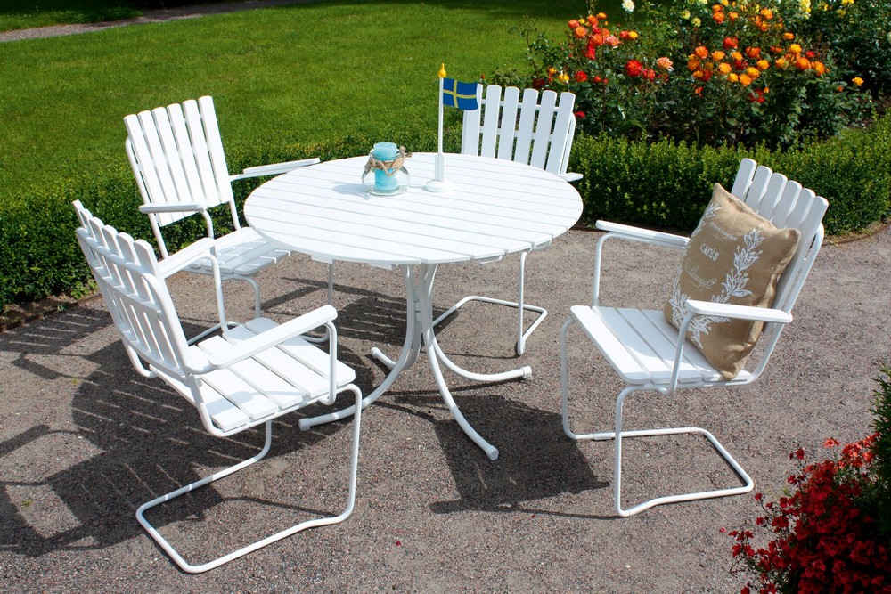 Stol till matgrupp Vaxholm i fjderstl (Europaproducerad) - Vit