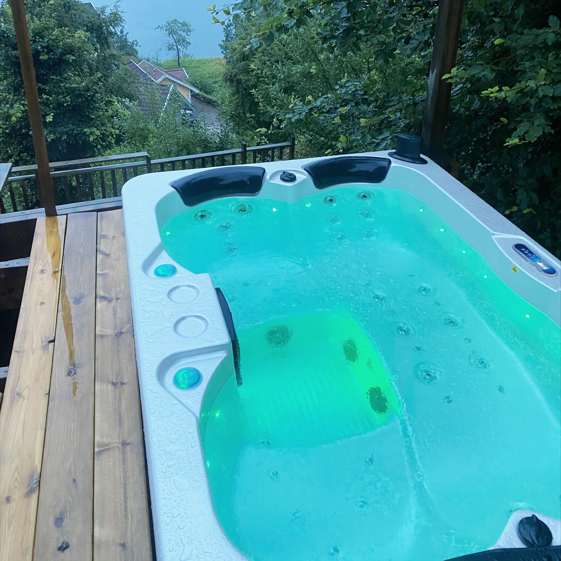 Spabad Relaxio - 4 personer Spabad Relaxio - 4 personer