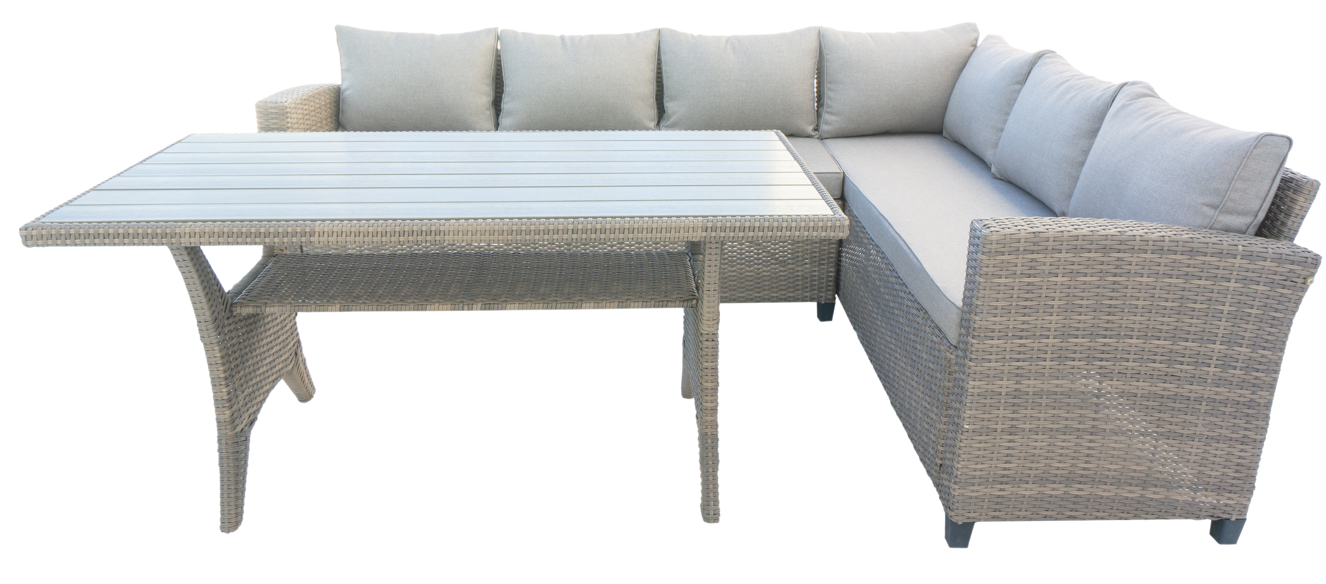 Tor utesoffgrupp med matbord i rotting - Natur