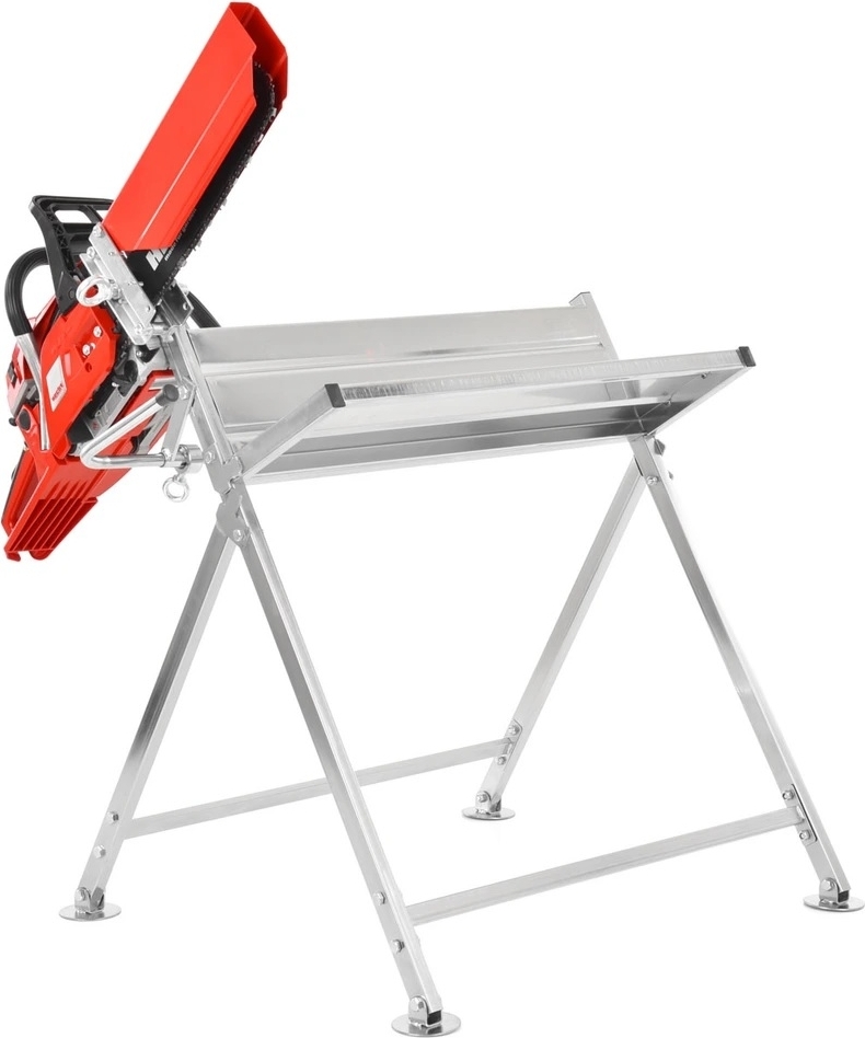 Vedhållare/Vedställning åt motorsåg Vedhållare/Vedställning åt motorsåg