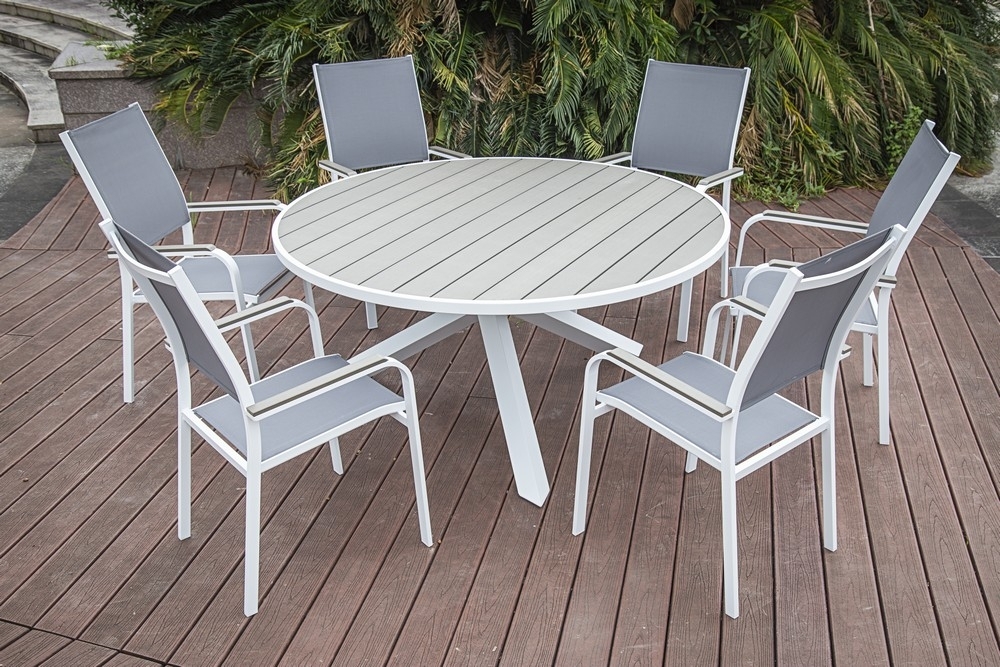 Essgruppe Ebbarp mit 4 Stühlen - Ø150 Essgruppe Ebbarp mit 4 Stühlen - Ø150