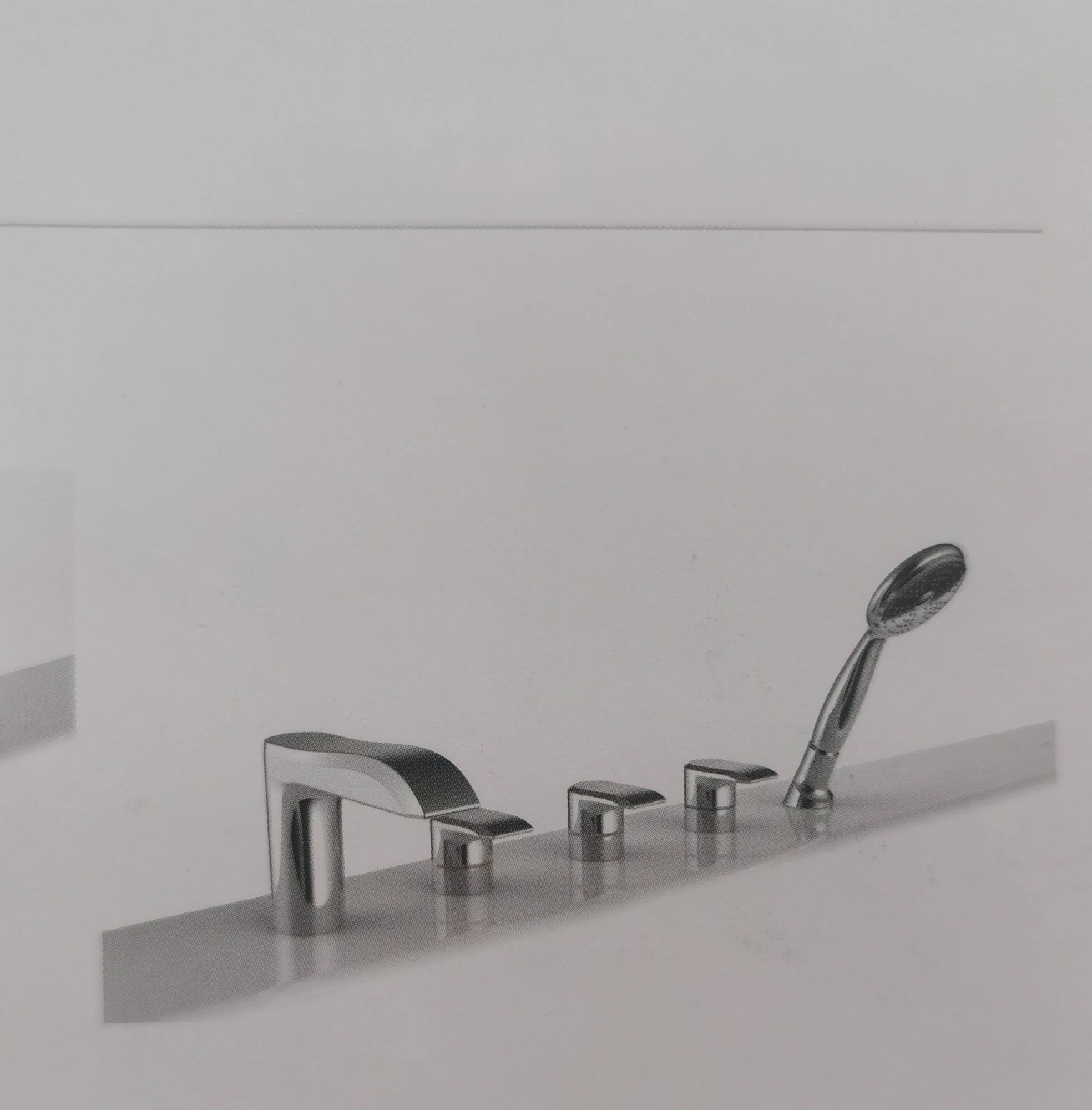 Badkarsblandare Arcturus - Silver Badkarsblandare Arcturus - Silver