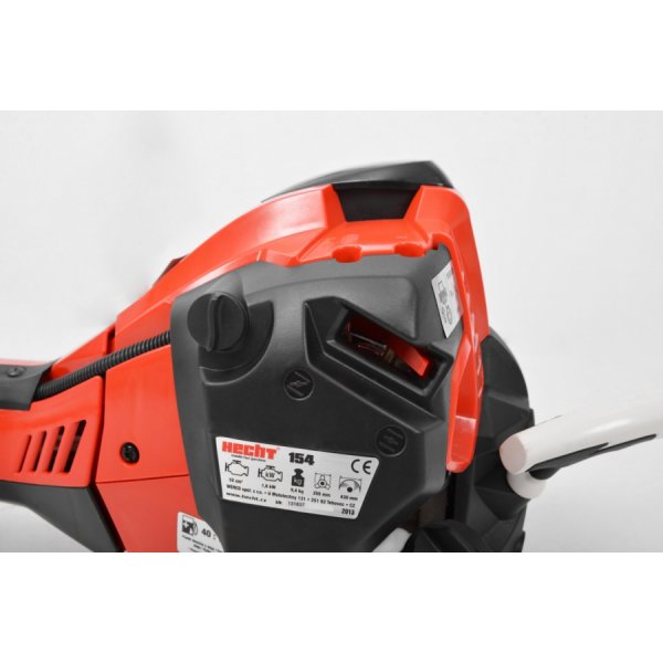 Bensindriven grästrimmer / röjsåg med autochoke - 52cc Bensindriven grästrimmer / röjsåg med autochoke - 52cc