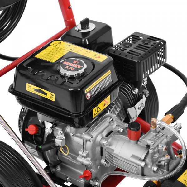 Bensindriven högtryckstvätt - 498 l/h Bensindriven högtryckstvätt - 498 l/h