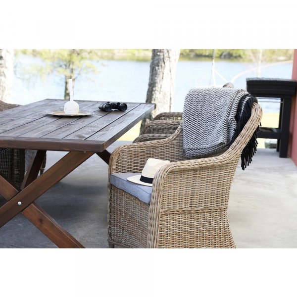 Matgrupp Lotus: Oxford bord inklusive 6 st Lotus fåtöljer Matgrupp Lotus: Oxford bord inklusive 6 st Lotus fåtöljer