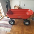 Kundbild Dragkärra med koppling till åkgräsklippare - 75 l: Mycket nöjd. Fungerar mycket...