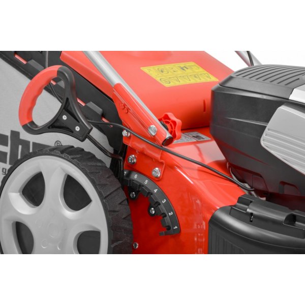 Batteridriven gräsklippare 46cm, självgående - Accu Program 5040 Batteridriven gräsklippare 46cm, självgående - Accu Program 5040