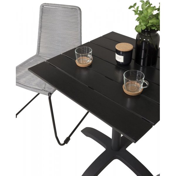 Garnviken Matgrupp (70x70) - Svart - 2 Stolar Garnviken Matgrupp (70x70) - Svart - 2 Stolar