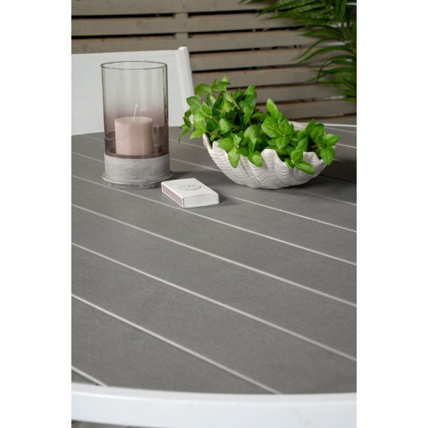 Ebbarp Matgrupp (�140) - Vit/Gr� - 6 Stolar