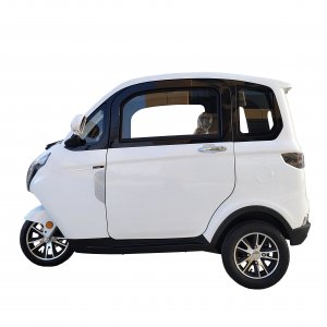 Mopedauto BN712 - 1500 W - 3 Räder - 1 Sitzplatz Mopedauto BN712 - 1500 W - 3 Räder - 1 Sitzplatz