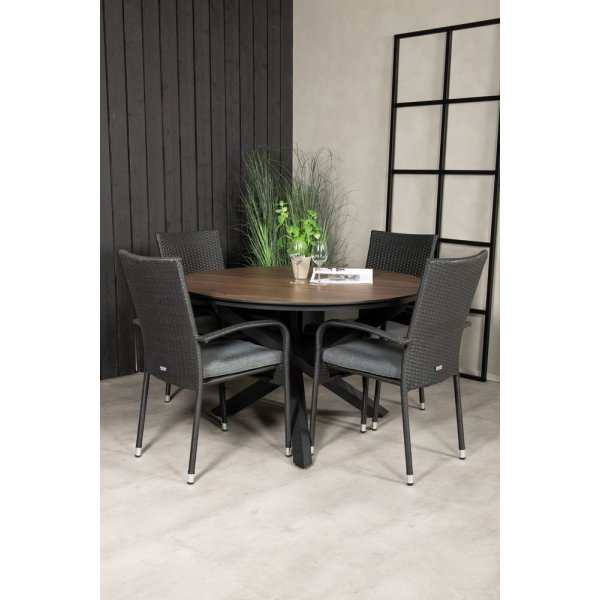 Tottarp Matgrupp (ø140) - Svart/Brun - 4 Stolar Tottarp Matgrupp (ø140) - Svart/Brun - 4 Stolar