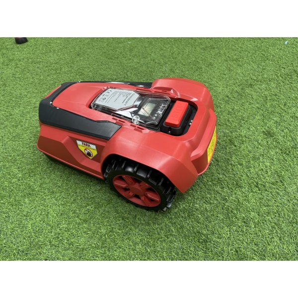 Robotgr�sklippare FineFox 3 - F�r gr�smattor upp till 1200 m�