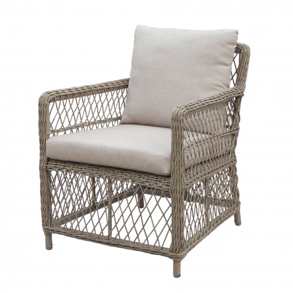 H�rn�sand utegrupp; soffa med tv� f�t�ljer och bord