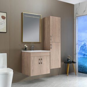 Badrumsm&ouml;bler Ljust tr&auml; | Wood Haven + Toalettpappersh&aring;llare