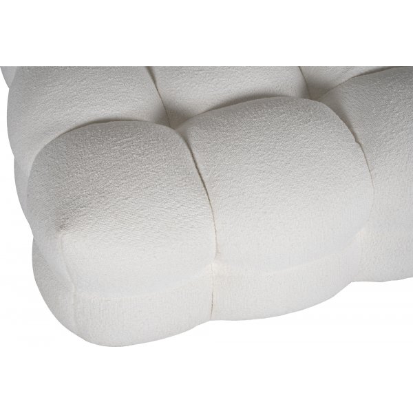Fotpall i bullig design