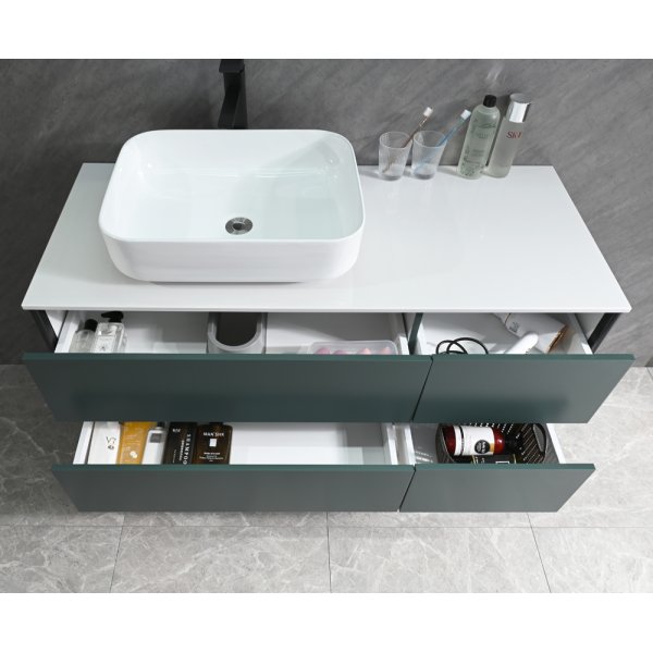 Badrumsmöbler MF-1961 - Tvättställ med spegel Badrumsmöbler MF-1961 - Tvättställ med spegel