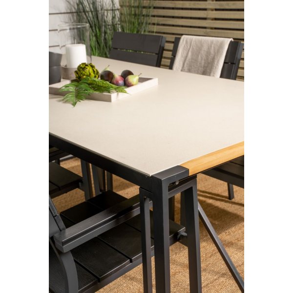 Tornsborg Matgrupp (200x100) - Svart/Grå - 6 Stolar Tornsborg Matgrupp (200x100) - Svart/Grå - 6 Stolar