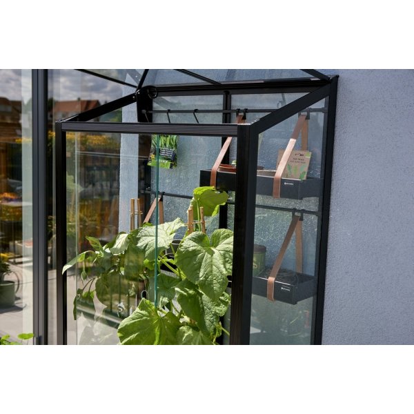 V�xthus City Green House