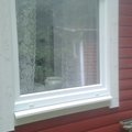 Bra med vädringsläget i sängkammaren,lätt att manövrera. 2-glasfönster PVC - Inåtgående - 1 luft