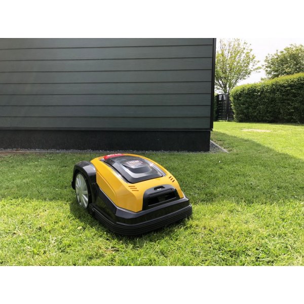 Robotgr�sklippare 2,9 Ah - klippyta 800 m�