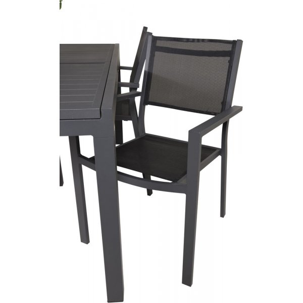 Holma Spisegruppe (160x100) - Sort - 4 Stole Holma Spisegruppe (160x100) - Sort - 4 Stole