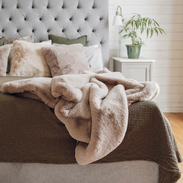 Fluffy pl�d Beige - 120 x 180 cm
