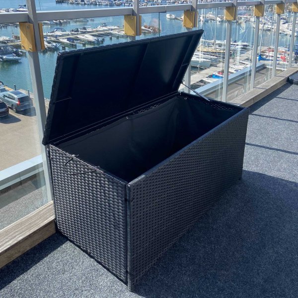 Dynbox 134 cm Svart Konstrotting Vattentät - Alma Dynbox 134 cm Svart Konstrotting Vattentät - Alma