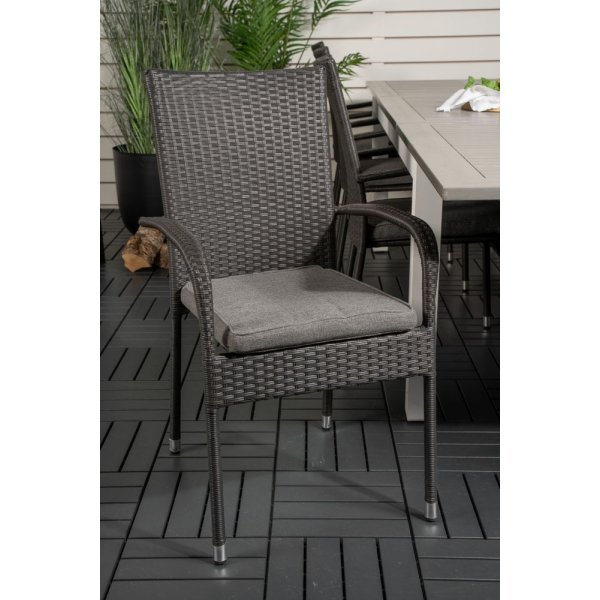 Ekenäs Matgrupp (224x100) - Svart/Grå/Vit - 8 Stolar Ekenäs Matgrupp (224x100) - Svart/Grå/Vit - 8 Stolar