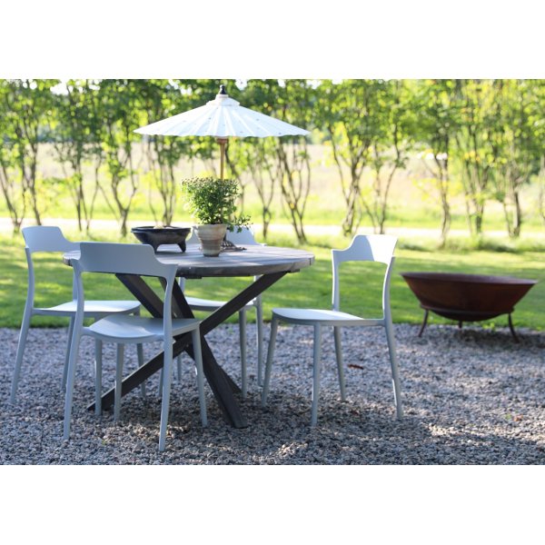 Spisegruppe Scottsdale: Rundt gr�t tr�bord inklusiv 4 Abbe stabelbare stole