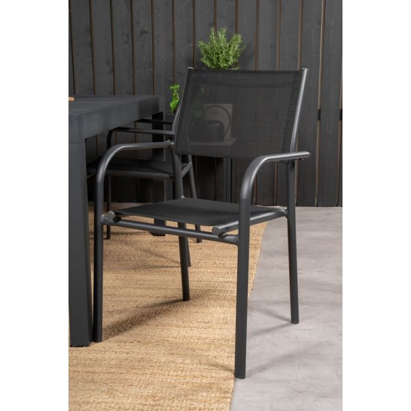 Holma Matgrupp (160x100) - Svart - 4 Stolar Holma Matgrupp (160x100) - Svart - 4 Stolar