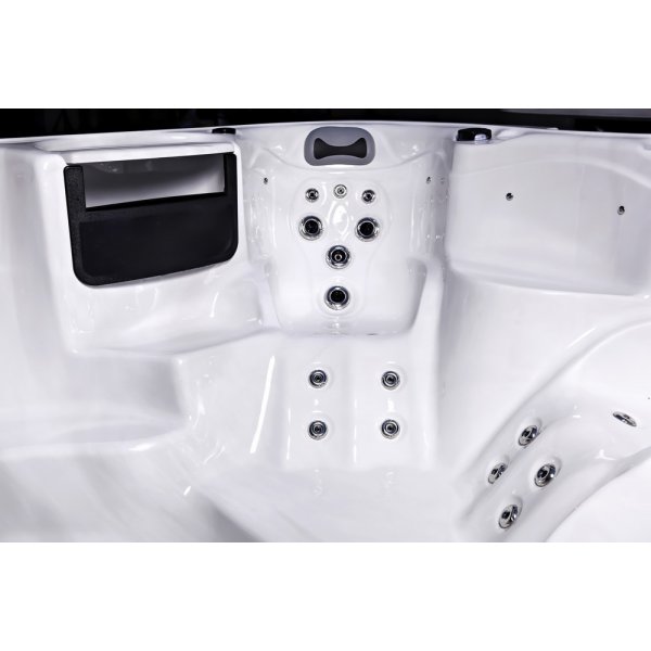 Swimspa/ Simspa Swimspa/ Simspa