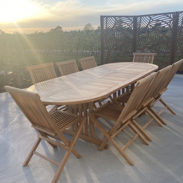 Saltö - Soikea ruokapöytä tiikkipuuta - Pöytä voidaan pidentää 180/240 cm + Puhdistussuihke ulkokalusteisiin Saltö - Soikea ruokapöytä tiikkipuuta - Pöytä voidaan pidentää 180/240 cm + Puhdistussuihke ulkokalusteisiin