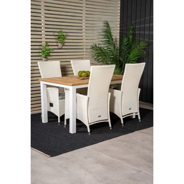 Dotorp Matgrupp (160x90) - Vit/Natur - 4 Stolar Dotorp Matgrupp (160x90) - Vit/Natur - 4 Stolar