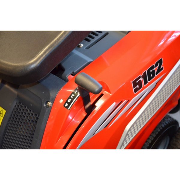Åkgräsklippare med uppsamlare - Briggs & Stratton 190cc Åkgräsklippare med uppsamlare - Briggs & Stratton 190cc
