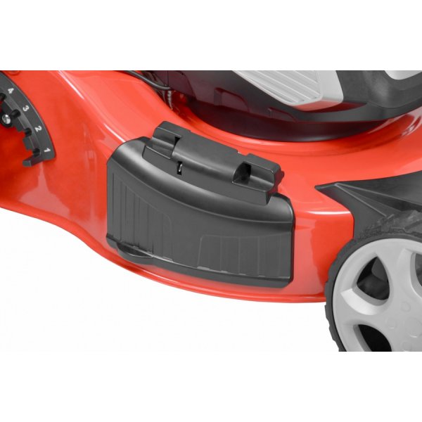 Batteridriven gräsklippare 46cm, självgående - Accu Program 5040 Batteridriven gräsklippare 46cm, självgående - Accu Program 5040