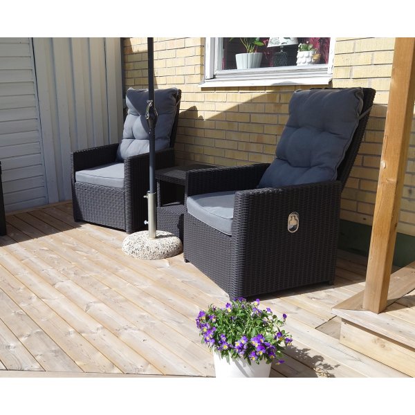 Utemöbelgrupp Jenny - Svart konstrotting Utemöbelgrupp Jenny - Svart konstrotting