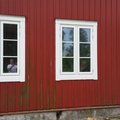 Prisvärt fönster med regält karmvirke 2+1 Traditionsfönster - Trä - 2-luft - Målat
