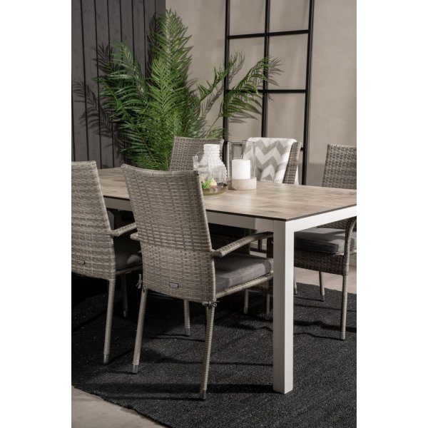 Tottarp Matgrupp (205x100) - Grå/Vit - 6 Stolar Tottarp Matgrupp (205x100) - Grå/Vit - 6 Stolar