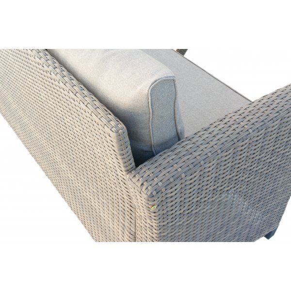 Tor ulkosohvasarja rottinkiruokapöydällä - Nature Tor ulkosohvasarja rottinkiruokapöydällä - Nature